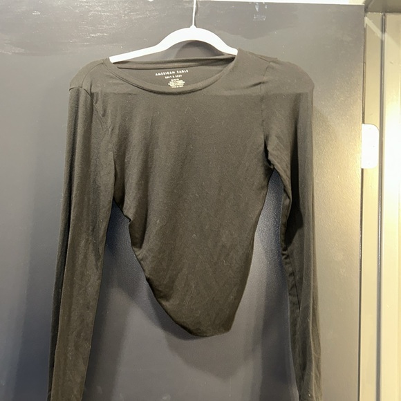 American eagle soft and sexy open back cropped shirt - Picture 2 of 3